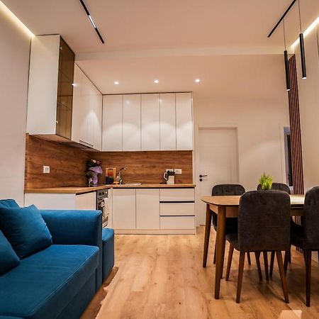 Hidden Gem Tirana 2Br Comfort In Historic Zone Экстерьер фото