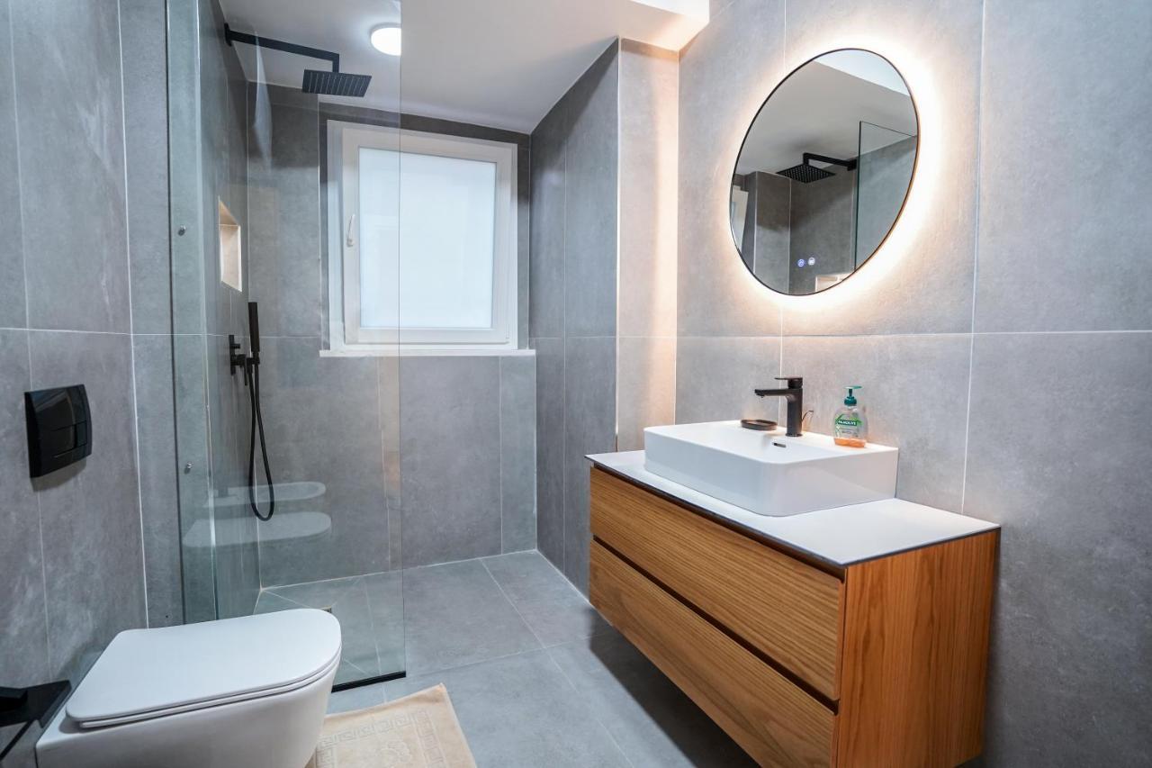 Hidden Gem Tirana 2Br Comfort In Historic Zone Экстерьер фото